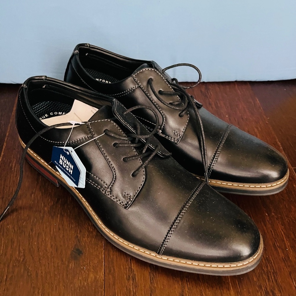 NWT Nunn Bush Mens Dress Shoes Size 10.